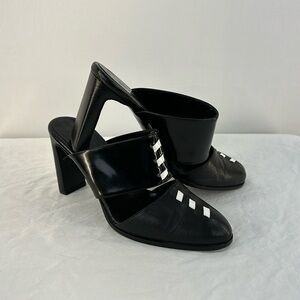 Edun Italian Made Closed Toe Heeled Leather Mules, 8